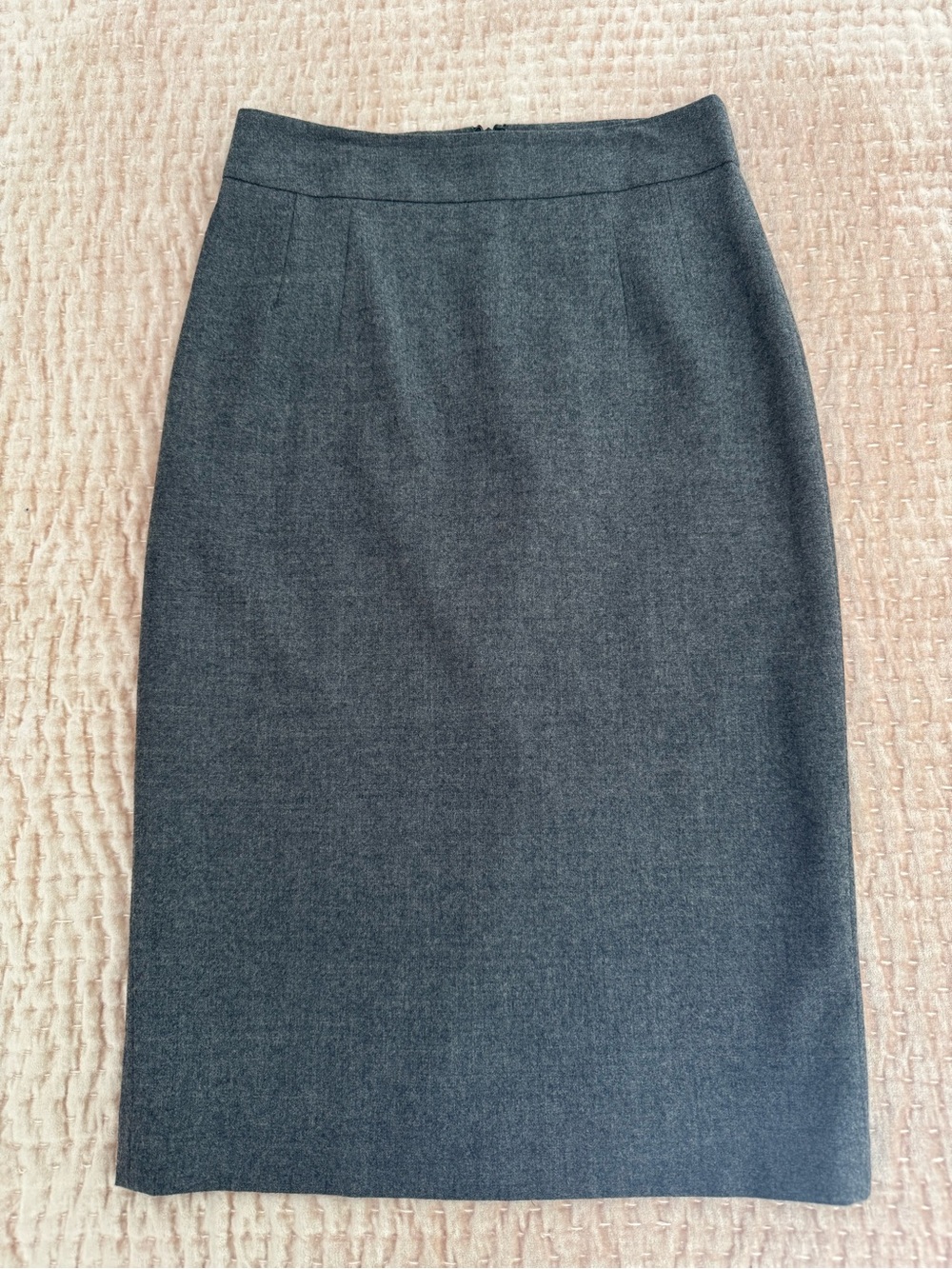 Banana Republic Wool Light Charcoal Pencil Skirt Below the Knee NEW